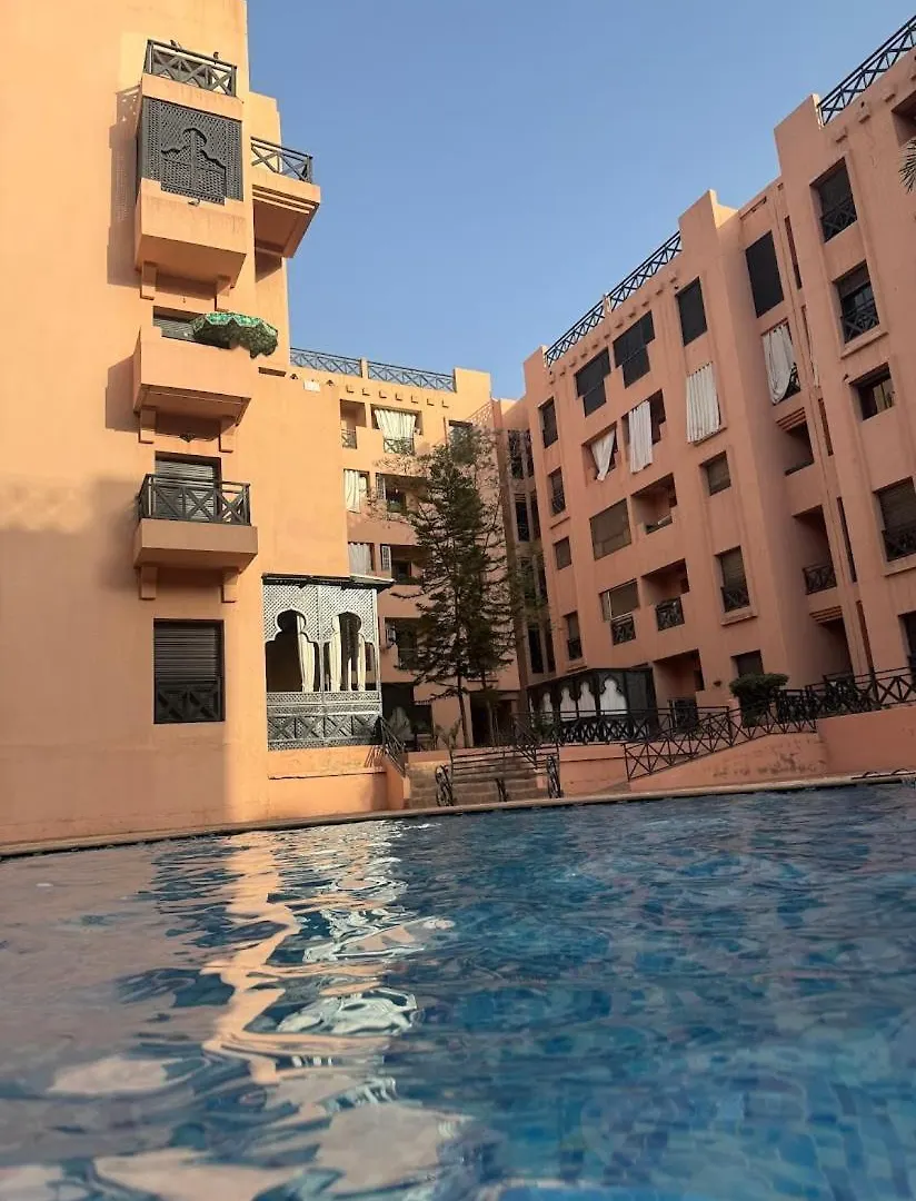 Appartement De Luxe 2 Chambres Centre Ville Village Privee Avec 5 Piscines Marrakesh 0*,  Marocko